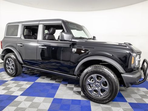 Used 2025 Ford Bronco Big Bend image 3