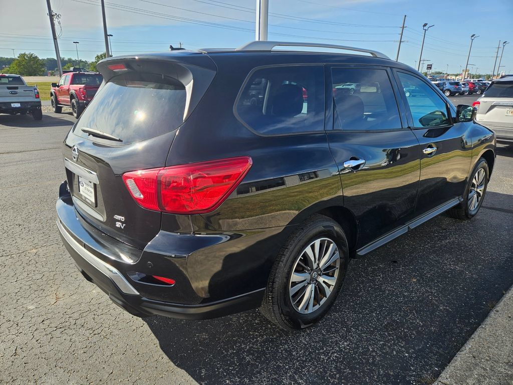 Used 2017 Nissan Pathfinder SV w/ SV Tech Package AWD/4WD image 6
