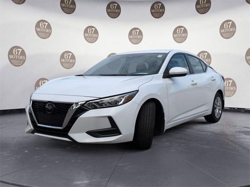 Used 2023 Nissan Sentra S image 11