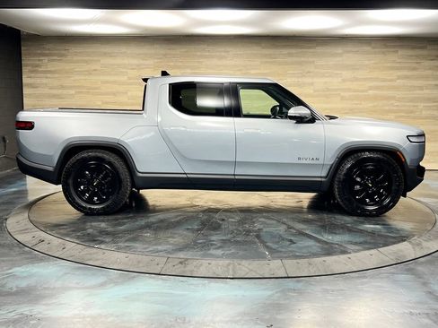 Used 2024 Rivian R1T Adventure Dual AWD/4WD image 25