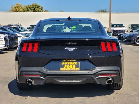 New 2025 Ford Mustang Coupe image 5