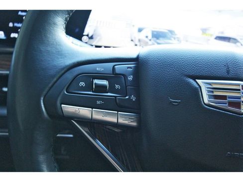 Certified 2024 Cadillac Escalade Luxury image 16
