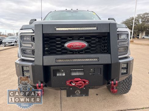 Used 2023 Ford F450 Limited w/ FX4 Off-Road Package image 2