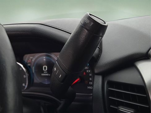 Used 2017 Chevrolet Tahoe Premier image 16