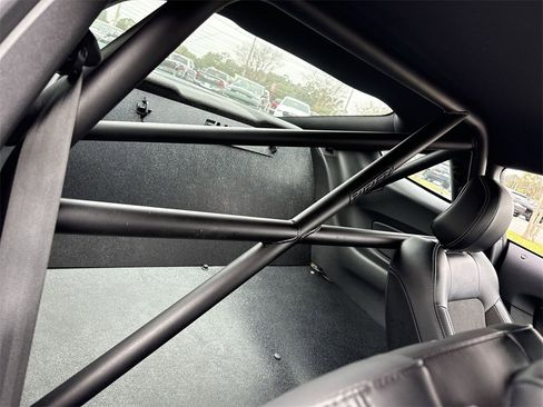 Used 2018 Ford Mustang Shelby GT350 w/ Convenience Package image 23