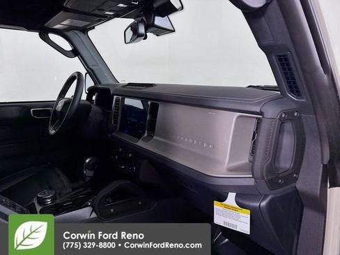 New 2026 Ford Bronco Outer Banks w/ Sasquatch Package AWD/4WD image 30
