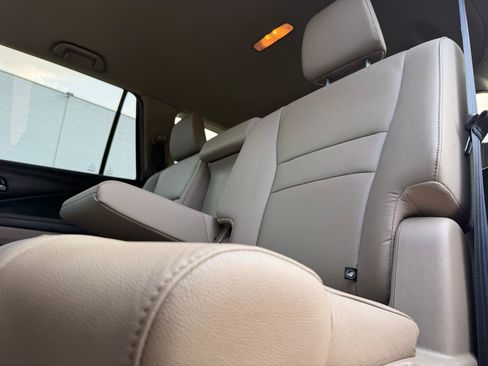 Used 2018 Honda Pilot EX-L image 10