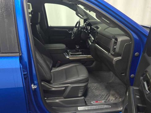 Used 2023 Chevrolet Silverado 1500 RST image 7