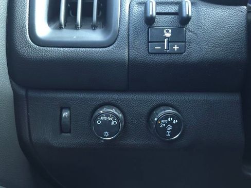 Used 2022 Chevrolet Colorado ZR2 image 29