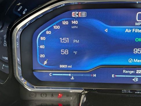 Used 2025 Chevrolet Silverado 2500 LT image 19