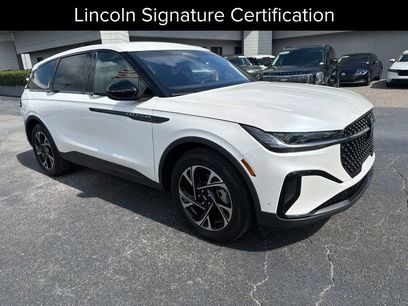 Used 2024 Lincoln Nautilus Premier w/ Jet Appearance Package