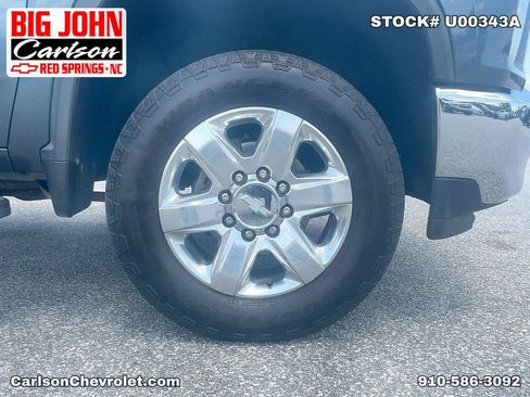 Used 2020 Chevrolet Silverado 2500 LTZ w/ LTZ Premium Package AWD/4WD image 37
