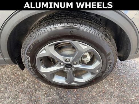 Used 2025 Ford Escape ST-Line w/ Tech Pack #1 image 14