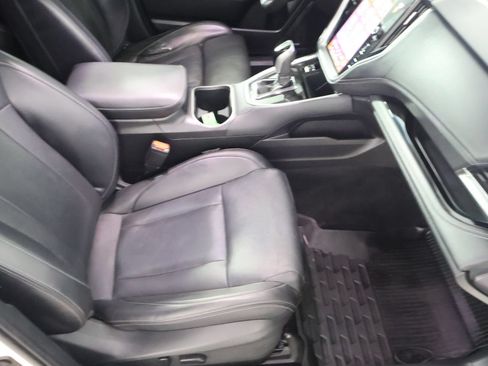 Used 2022 Subaru Outback Limited AWD/4WD image 52