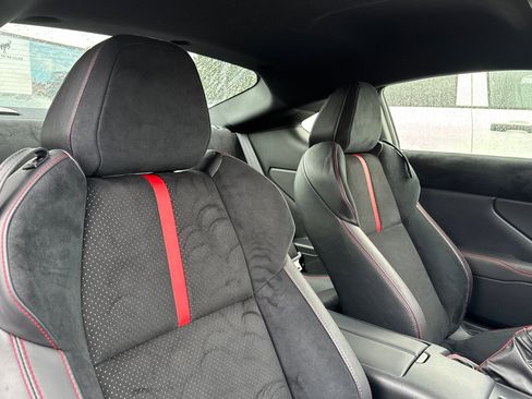 Used 2024 Subaru BRZ Limited image 16