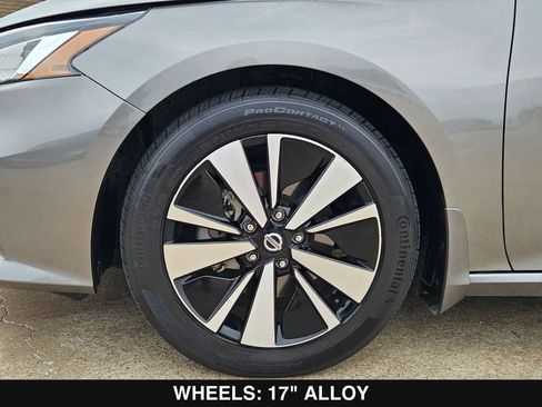 Used 2021 Nissan Altima 2.5 SV w/ SV Premium Package image 36