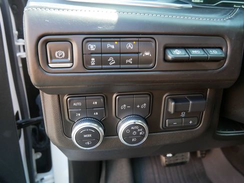 Certified 2023 GMC Yukon Denali Ultimate AWD/4WD image 14