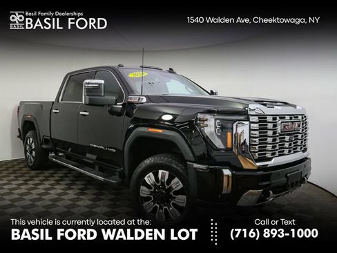 Used 2024 GMC Sierra 2500 Denali w/ Snow Plow Prep/Camper Package AWD/4WD image 1