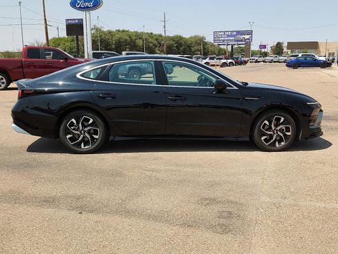 Used 2025 Hyundai Sonata SEL FWD image 5