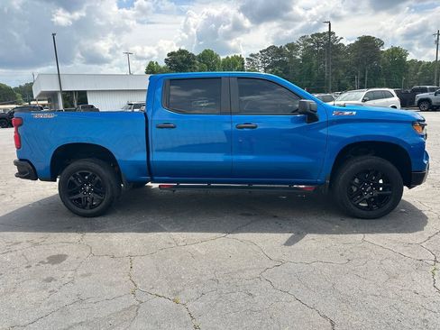 Used 2024 Chevrolet Silverado 1500 Custom Trail Boss AWD/4WD image 5