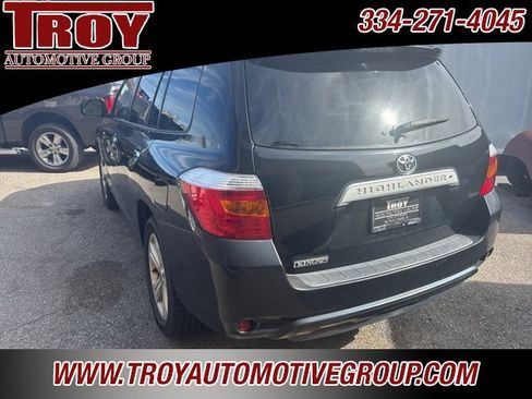 Used 2010 Toyota Highlander Limited image 3