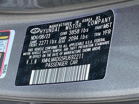 Used 2024 Hyundai Elantra SEL FWD image 33