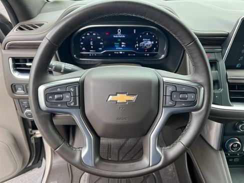Certified 2024 Chevrolet Tahoe LT w/ Luxury Package AWD/4WD image 16