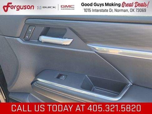 New 2026 GMC Acadia Elevation w/ Black Edition FWD image 38