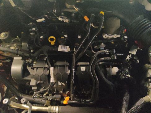 Used 2019 Ford Edge Titanium w/ Equipment Group 301A FWD image 30