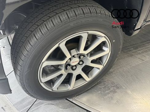 Used 2019 GMC Canyon Denali RWD image 7