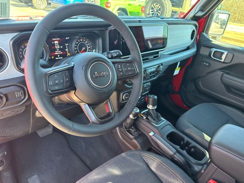 New 2025 Jeep Wrangler Sport S image 18