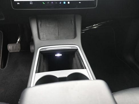 Used 2023 Tesla Model Y Long Range AWD/4WD image 12