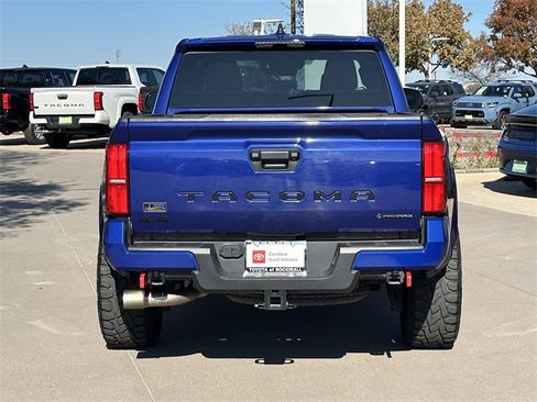 Certified 2025 Toyota Tacoma TRD Sport image 4