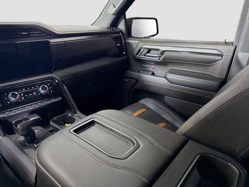 Used 2022 GMC Sierra 1500 AT4 w/ AT4 Premium Package AWD/4WD image 28