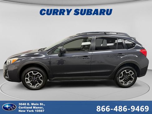 Used 2016 Subaru Crosstrek 2.0i Premium w/ Moonroof Package AWD/4WD image 2