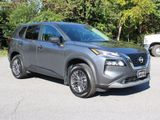 Used 2023 Nissan Rogue S image 2