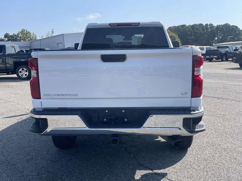 Used 2024 Chevrolet Silverado 2500 LT image 5