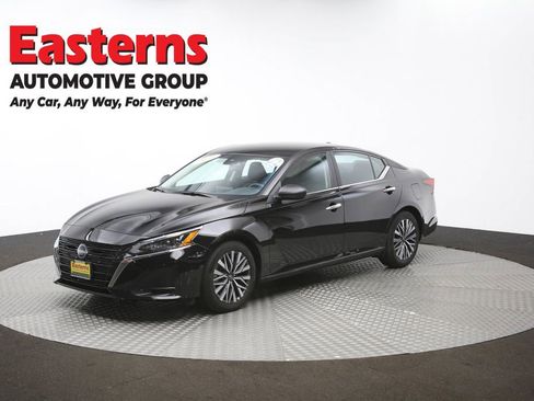 Used 2025 Nissan Altima 2.5 SV image 55