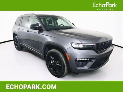 Used 2023 Jeep Grand Cherokee Limited w/ Luxury Tech Group II
