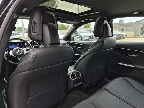 Certified 2025 Mercedes-Benz C 300 Sedan image 18
