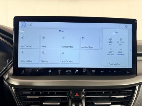 Used 2025 Ford Escape SE FWD image 26