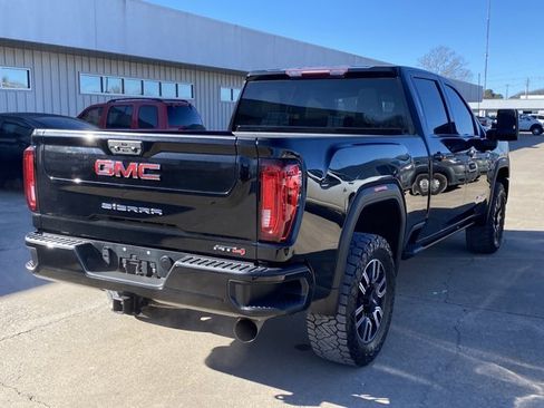 Used 2022 GMC Sierra 2500 AT4 image 3