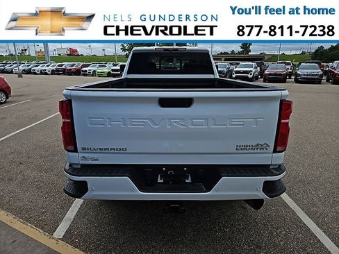 Used 2024 Chevrolet Silverado 3500 High Country w/ Z71 Off-Road Package image 6