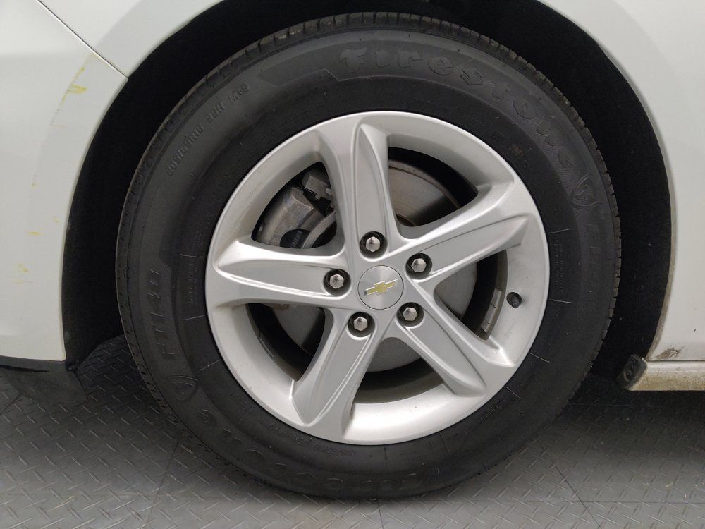 Used 2021 Chevrolet Malibu LS w/ Driver Confidence Package II FWD image 31
