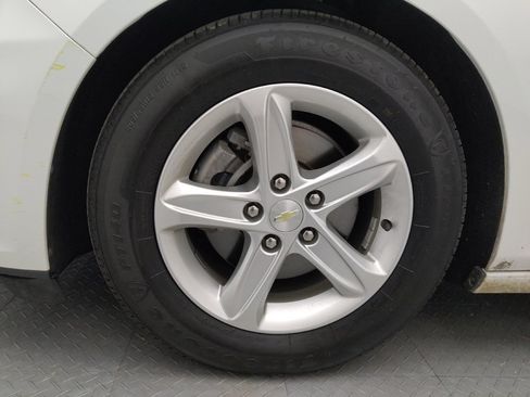 Used 2021 Chevrolet Malibu LS w/ Driver Confidence Package II FWD image 31