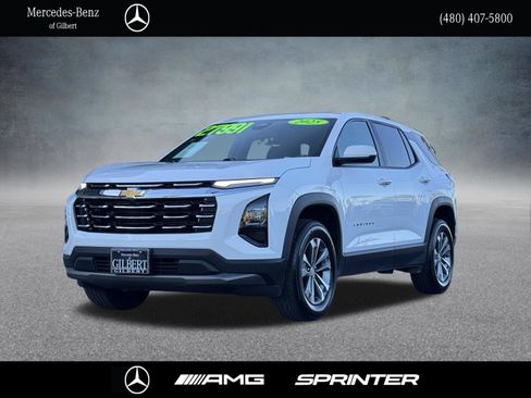 Used 2025 Chevrolet Equinox LT FWD image 1