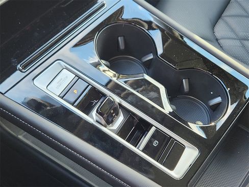 New 2026 Volkswagen Atlas SEL Premium R-Line image 10