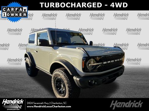 Used 2023 Ford Bronco Wildtrak image 1