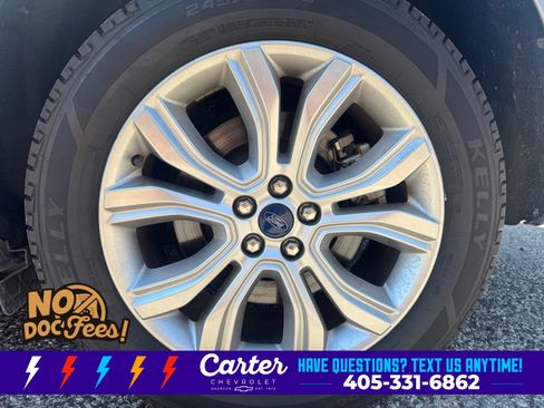 Used 2022 Ford Edge Titanium AWD/4WD image 12