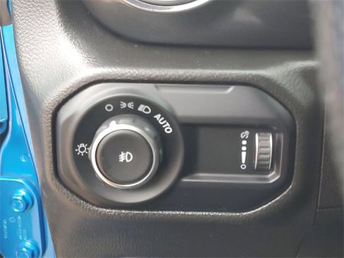 Used 2023 Jeep Wrangler Unlimited Rubicon 392 w/ Xtreme Recon 35" Tire Package image 29